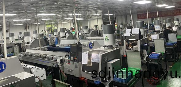 五金零部件加工精度高