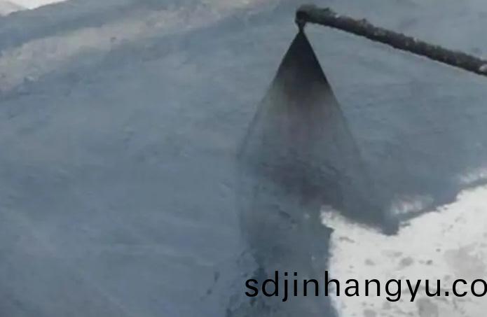 重慶(qing)噴塗速(su)凝(ning)橡(xiang)膠(jiao)瀝(li)青(qing)防(fang)水塗(tu)料(liao)性能(neng)特(te)點介(jie)紹