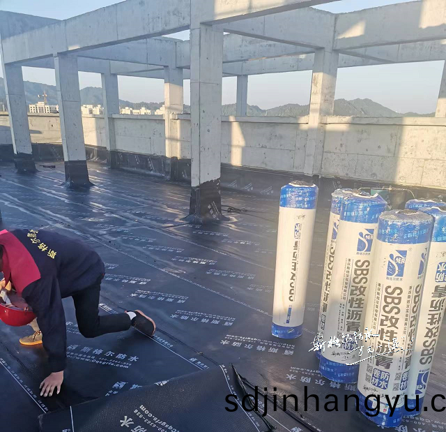 斯(si)格爾防(fang)水助(zhu)力(li)城(cheng)市(shi)地標(biao)建(jian)設(she)，習水(shui)萬達(da)廣場防(fang)水項(xiang)目開工大吉(ji)