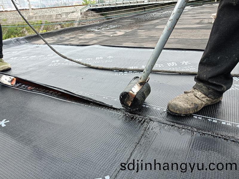 防(fang)水捲材屋麵(mian)防水施工工藝(yi)構造(zao)要點