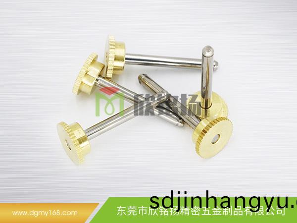 13538机型风扇铆合轴芯