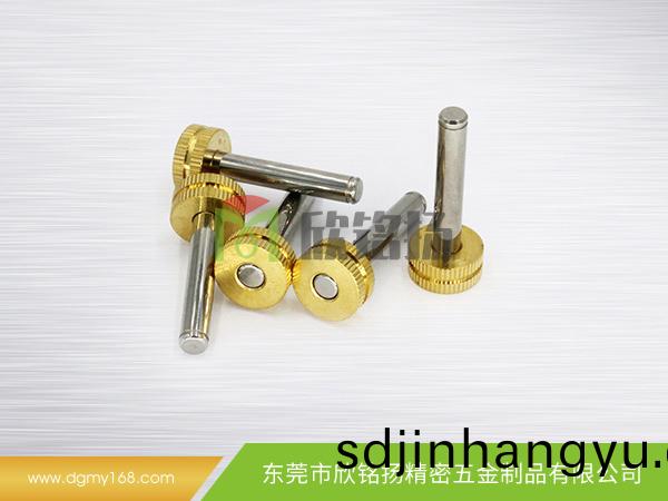 17251机型风扇铆合轴芯